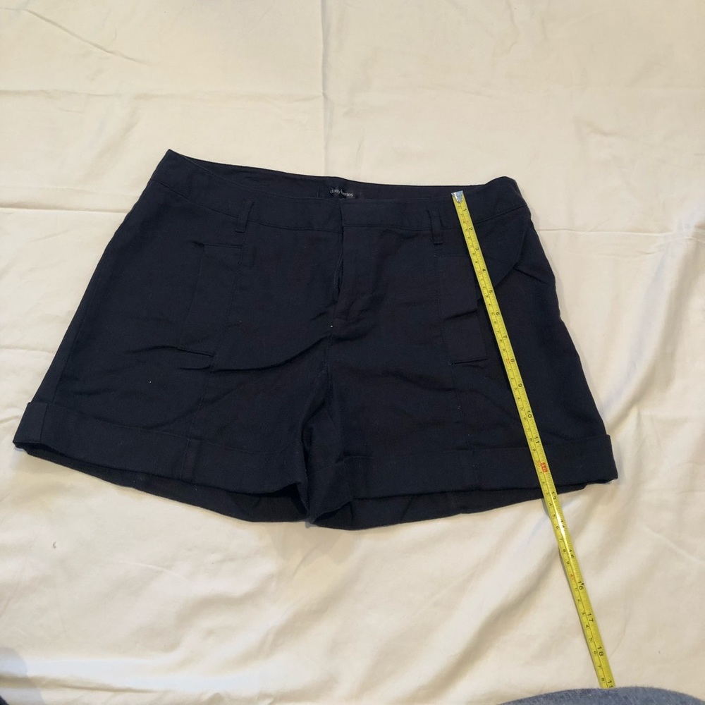 Daisy Fuentes short